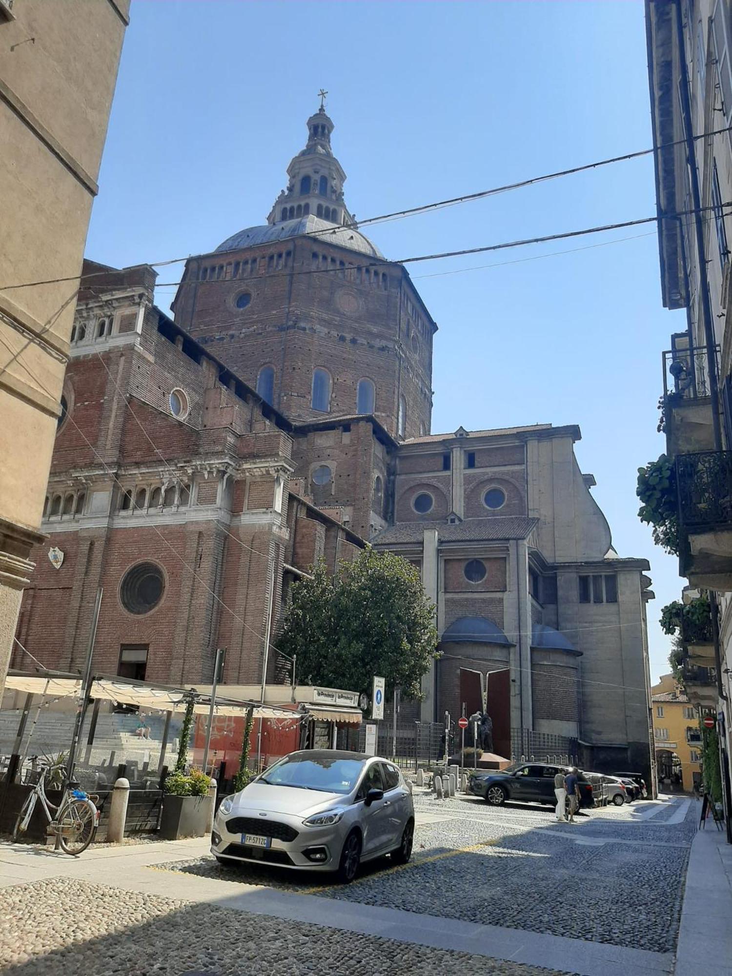 Mini House Centro Storico Duomo Di Pavia Villa ภายนอก รูปภาพ